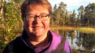 Kasvokuva Kaija Anttosesta.